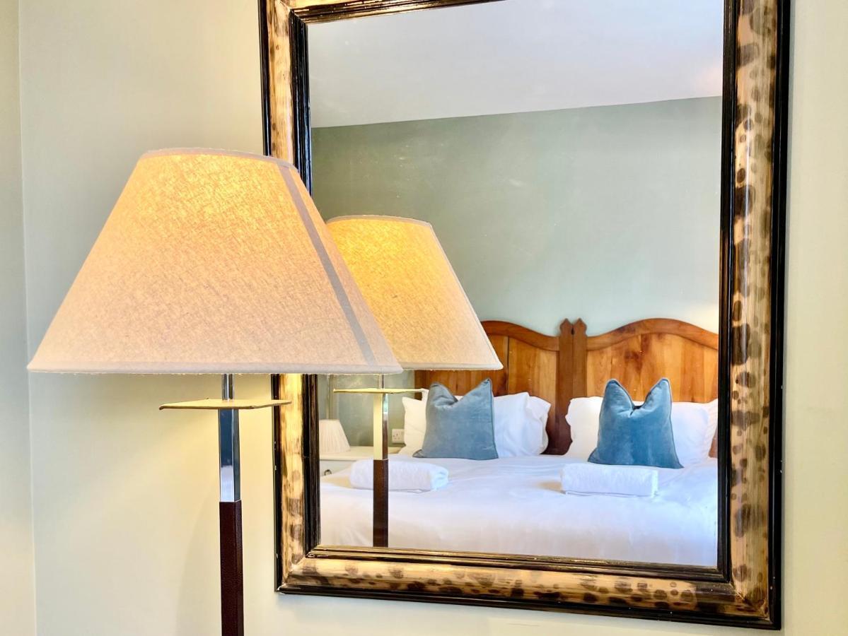 Central Townhouse With Free Off Road Parking And Garden Йорк Екстер'єр фото